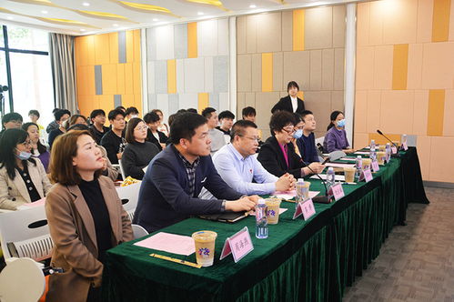 傾情服務育新苗，結對簽約促發展——學校舉辦2023優秀項目路演暨結對活動聚焦企業管理咨詢